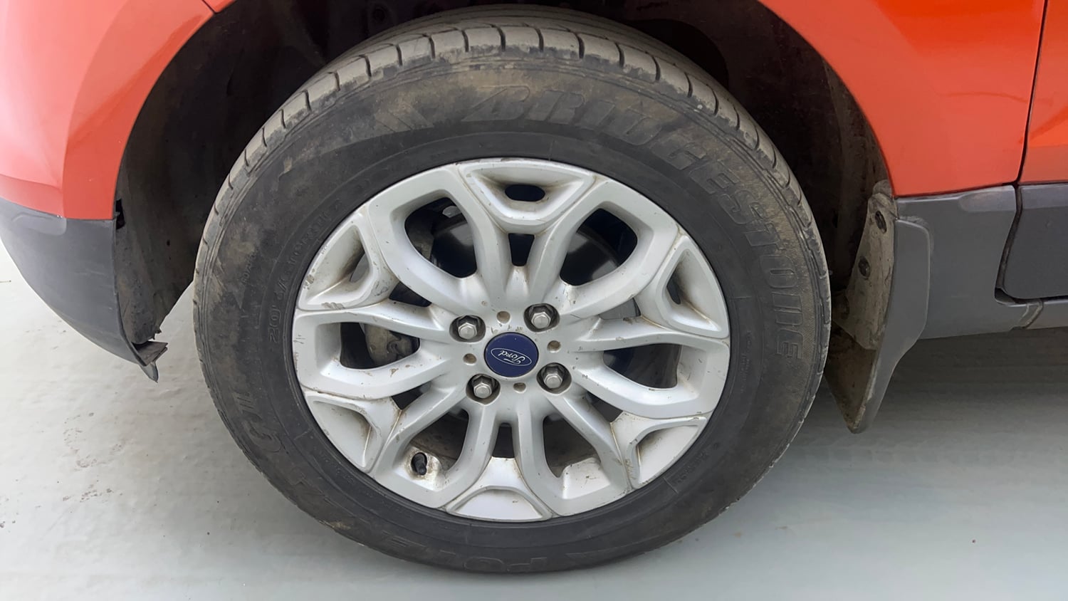 Used 2016 Ford EcoSport Titanium+ 1.5L TDCi Diesel Manual tyres LEFT FRONT TYRE RIM VIEW