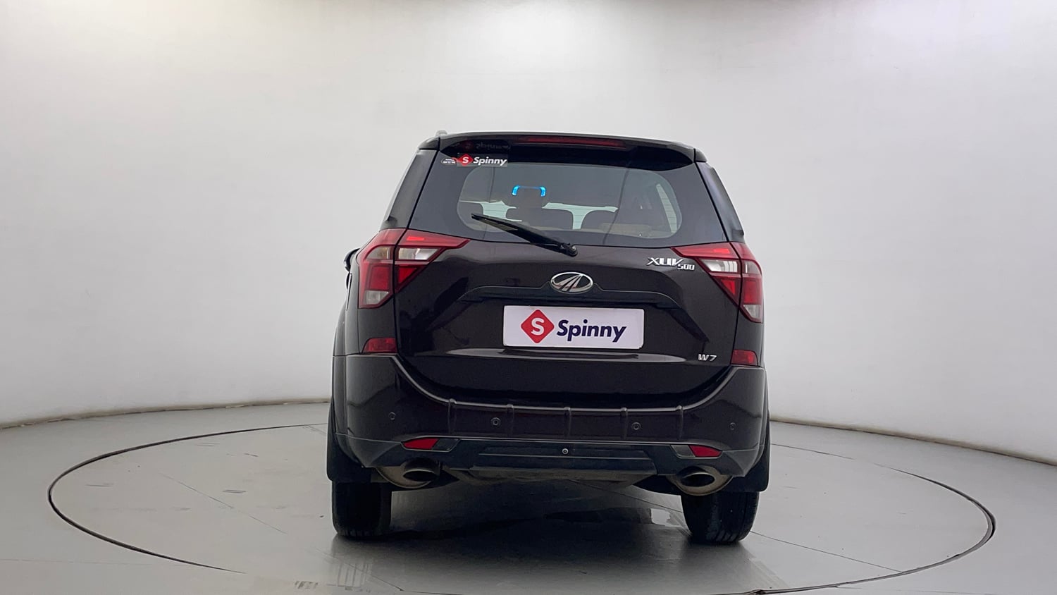 Used 2019 Mahindra XUV500 W7 Diesel Manual exterior BACK VIEW
