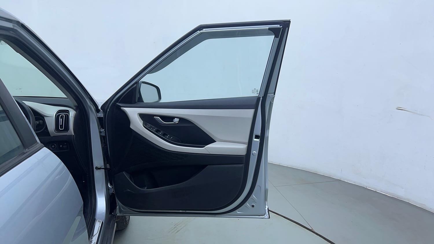 Used 2022 Hyundai Creta SX 1.5 Petrol Petrol Manual interior RIGHT FRONT DOOR OPEN VIEW