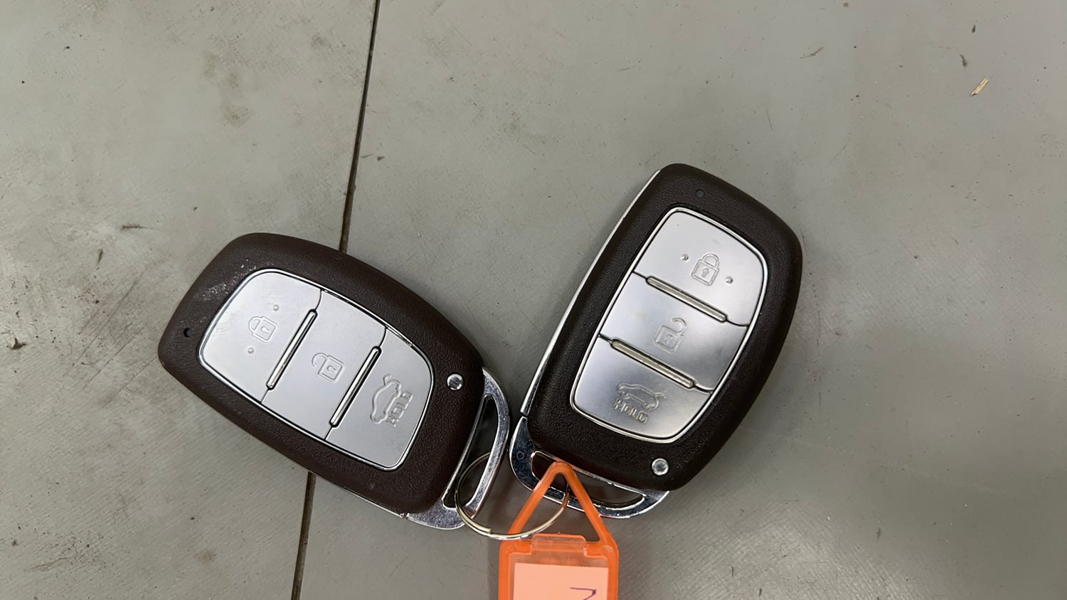Used 2015 Hyundai Elite i20 Asta 1.2 Petrol Manual extra CAR KEY VIEW