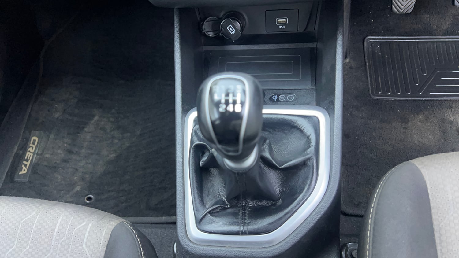 Used 2019 Hyundai Creta SX 1.6 Petrol Petrol Manual interior GEAR  KNOB VIEW