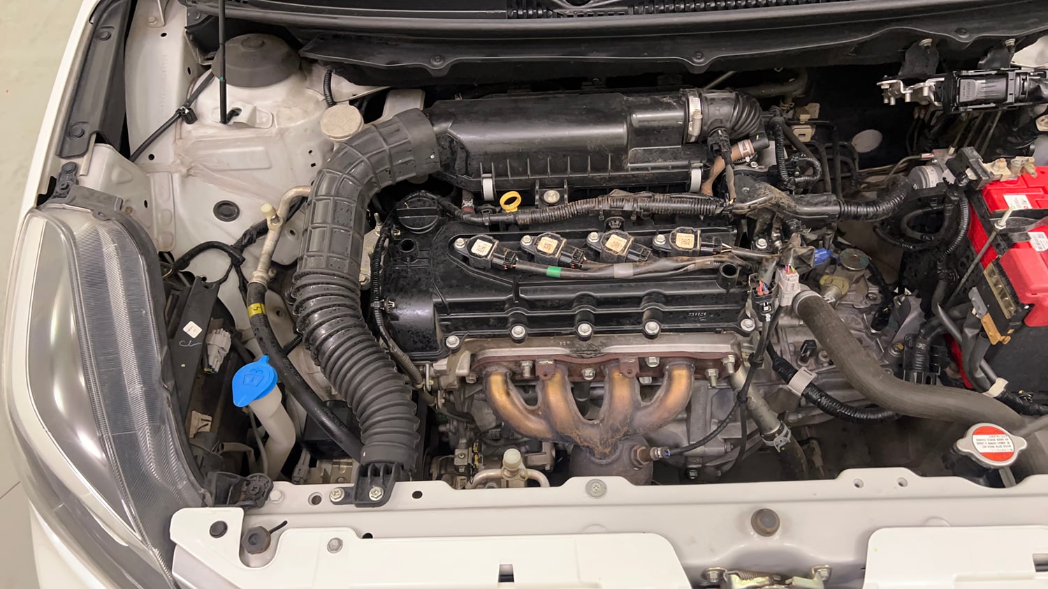 Used 2021 Toyota Glanza G Petrol Manual engine ENGINE RIGHT SIDE VIEW