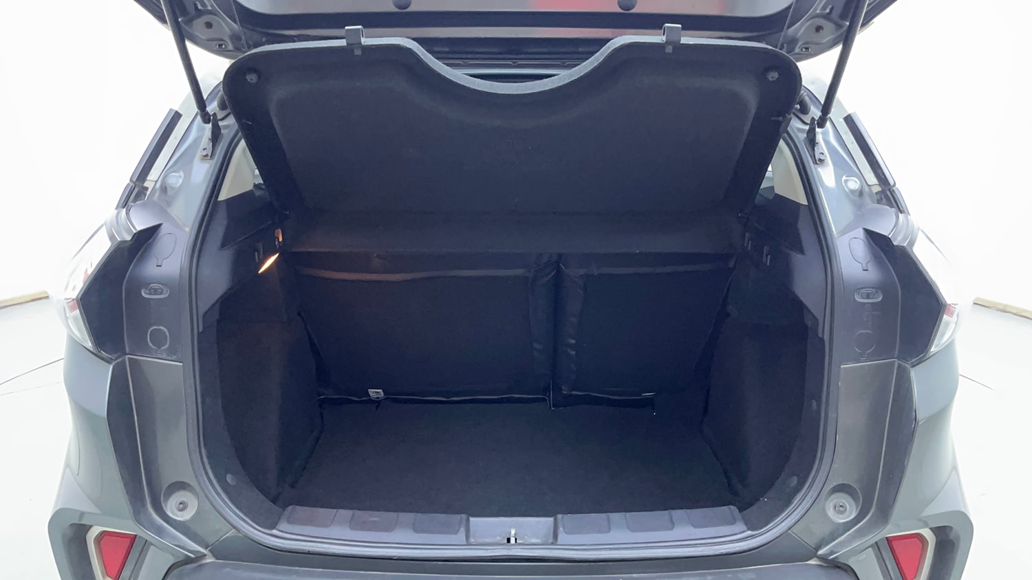 Used 2020 Tata Nexon XZA Plus (O) Dual Tone Petrol Automatic interior DICKY INSIDE VIEW
