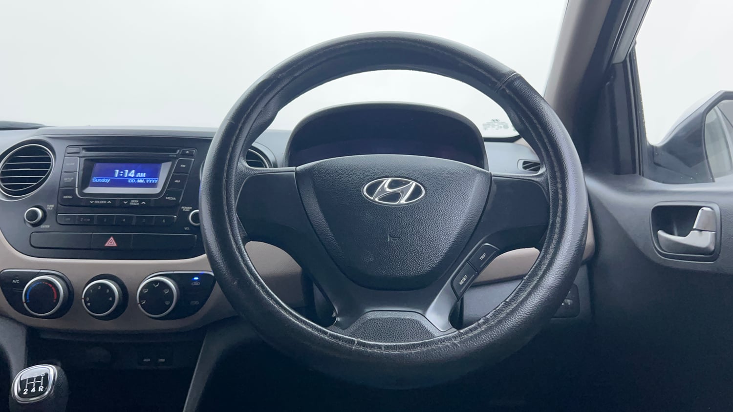 Used 2013 Hyundai Grand i10 Sportz 1.2 Kappa VTVT Petrol Manual interior STEERING VIEW