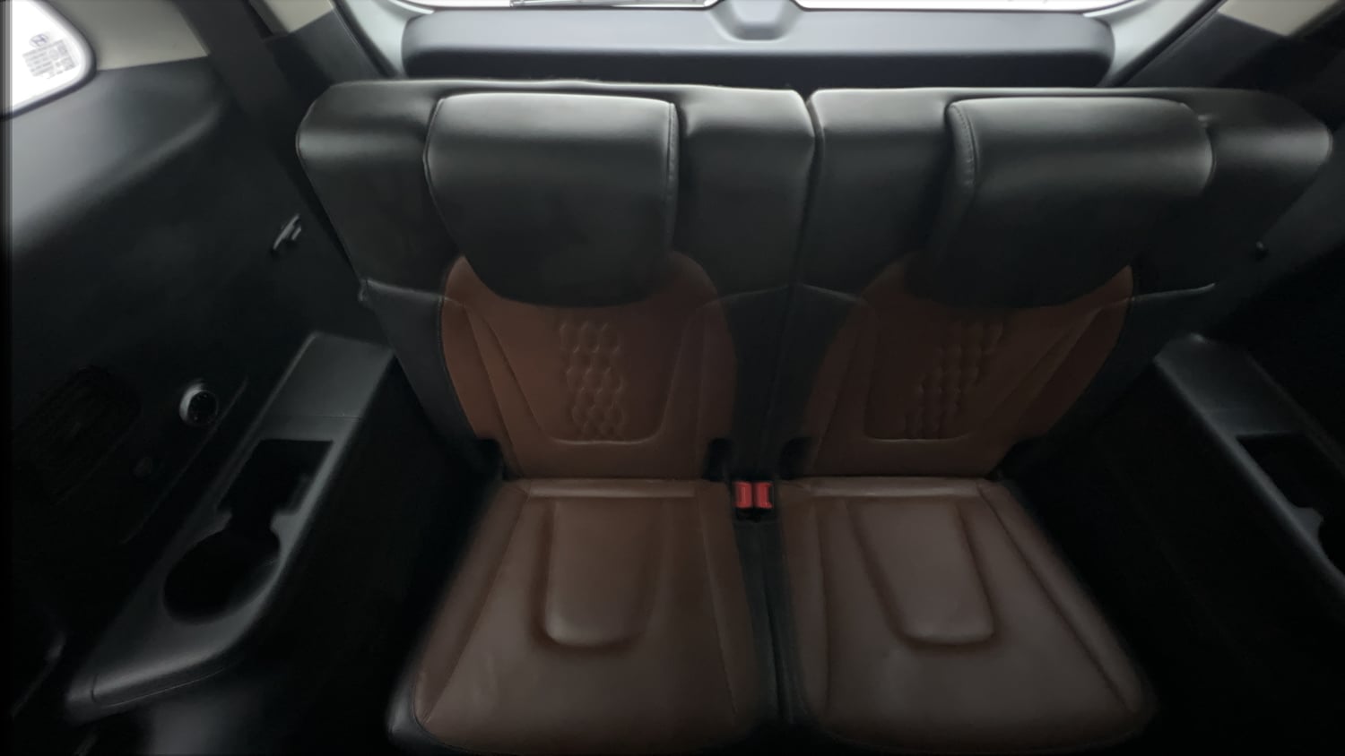 Used 2022 Hyundai Alcazar Platinum (O) 7 Seater 1.5 Diesel AT Diesel Automatic interior THIRD ROW SEAT