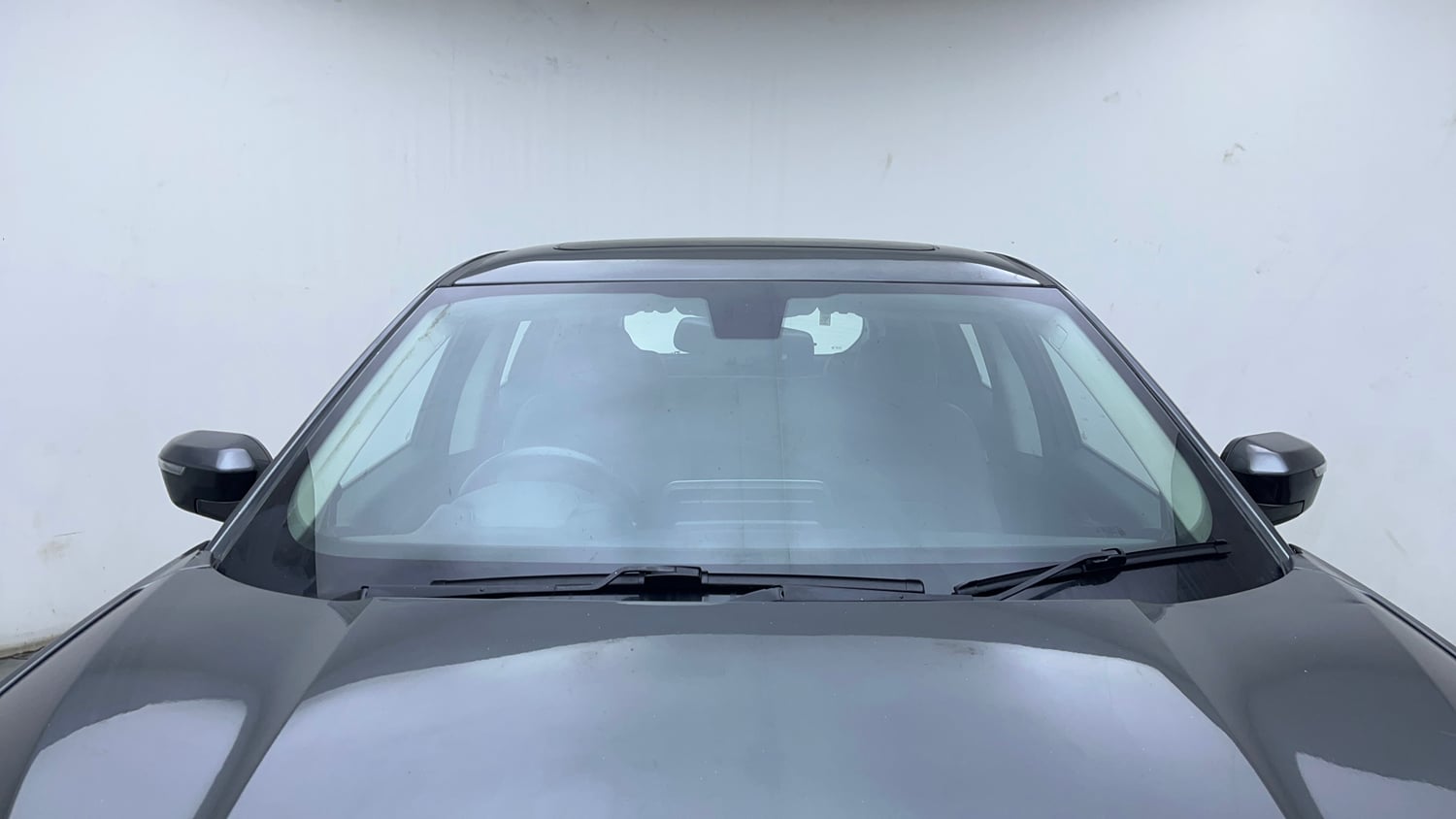Used 2022 Tata Harrier XZ Plus Diesel Manual exterior FRONT WINDSHIELD VIEW