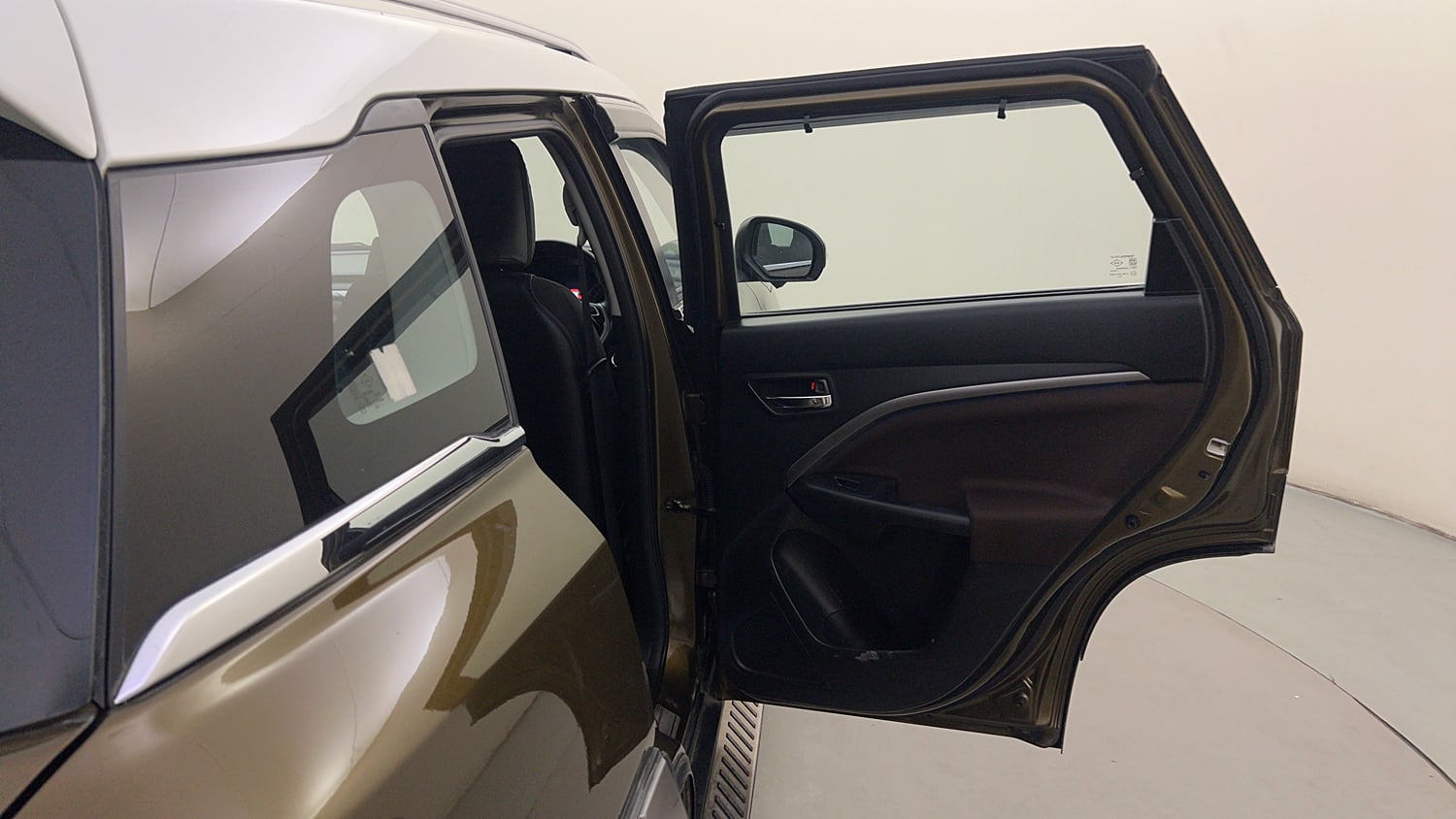 Used 2023 Maruti Suzuki Brezza Zxi Plus Dual Tone Petrol Manual interior RIGHT REAR DOOR OPEN VIEW