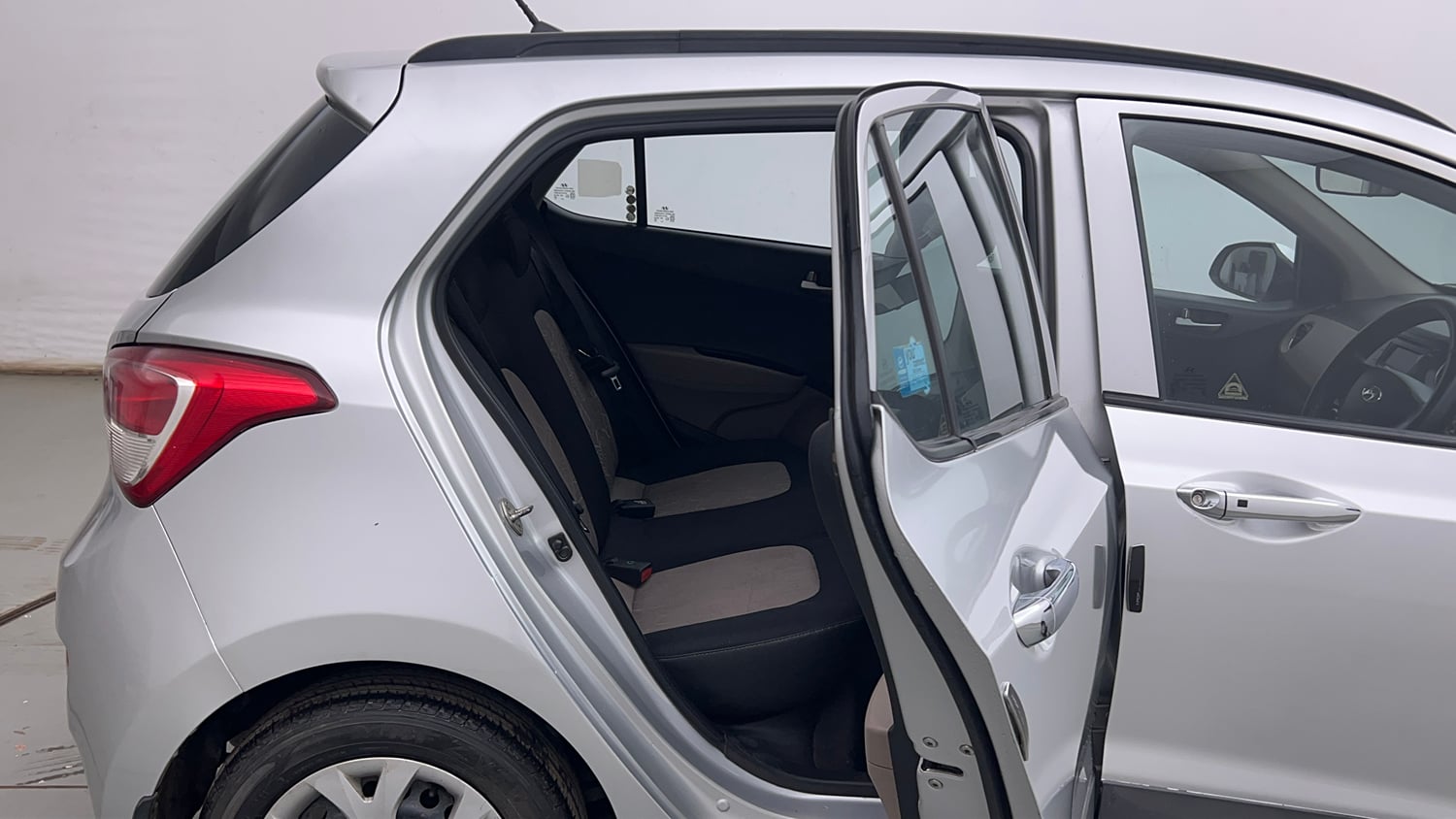 Used 2013 Hyundai Grand i10 Sportz 1.2 Kappa VTVT Petrol Manual interior RIGHT SIDE REAR DOOR CABIN VIEW