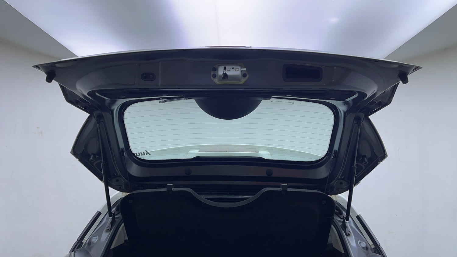 Used 2020 Tata Nexon XZA Plus (O) Dual Tone Petrol Automatic interior DICKY DOOR OPEN VIEW