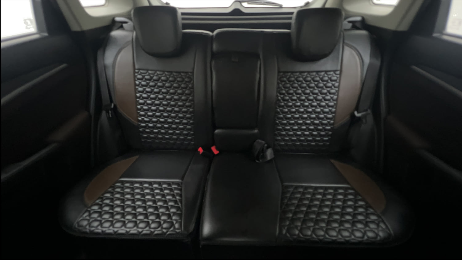 Used 2023 Maruti Suzuki Brezza ZXi Petrol Manual interior REAR SEAT CONDITION VIEW