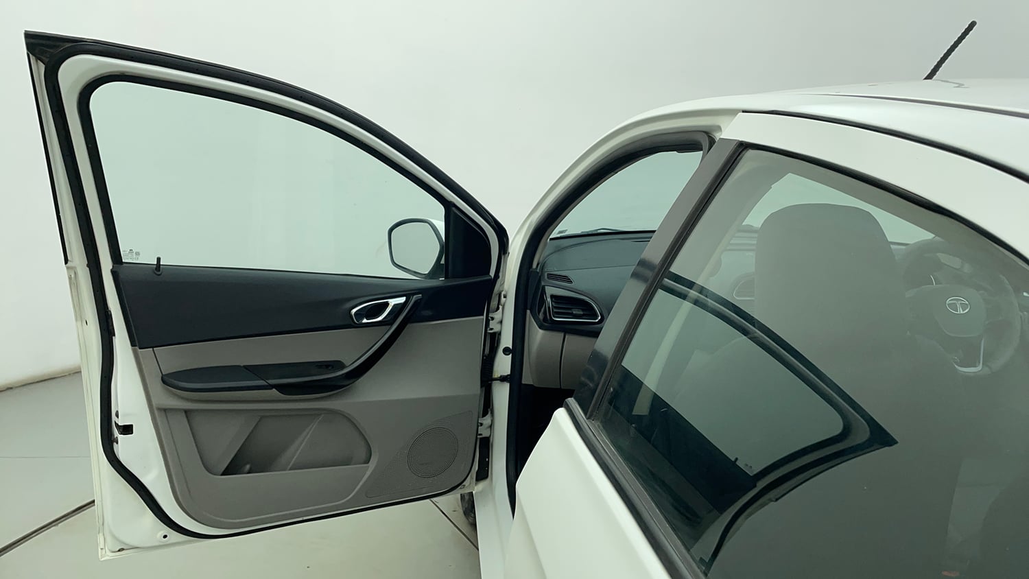 Used 2018 Tata Tiago Revotron XZ Petrol Manual interior LEFT FRONT DOOR OPEN VIEW