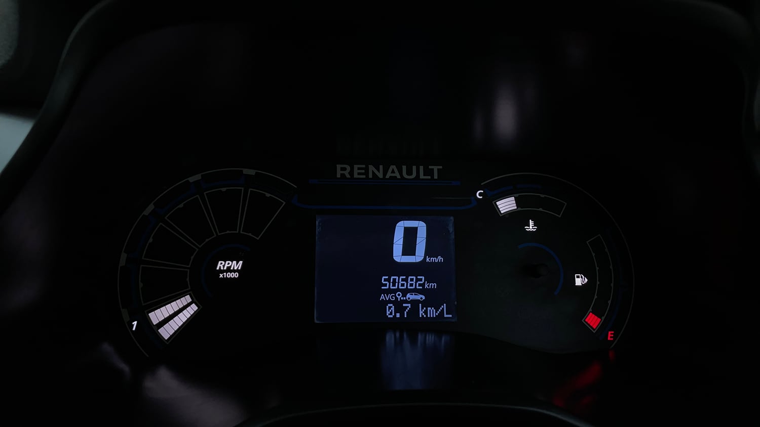 Used 2020 Renault Triber RXZ Petrol Manual interior CLUSTERMETER VIEW