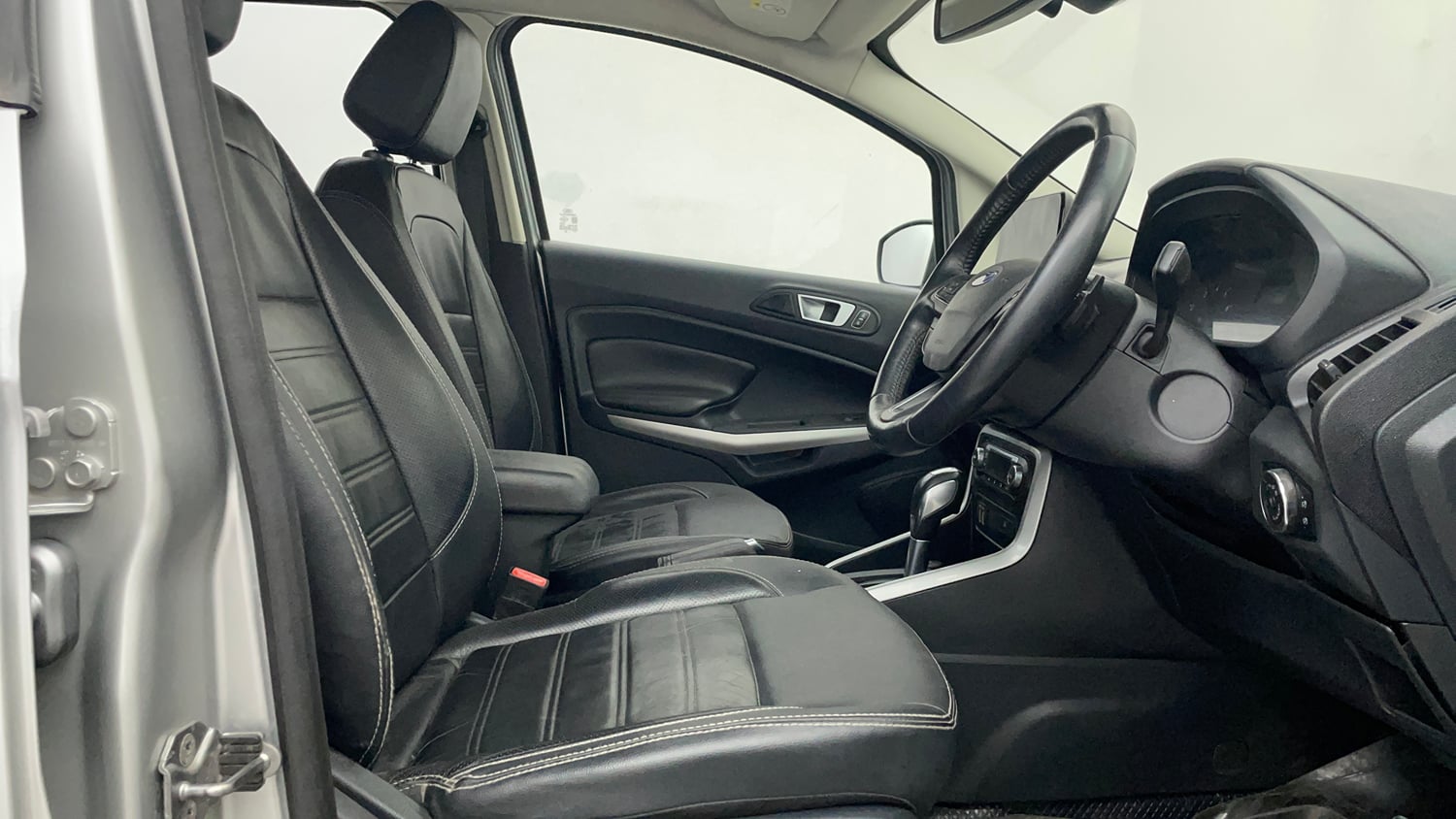 Used 2018 Ford EcoSport Titanium + 1.5L Ti-VCT AT Petrol Automatic interior RIGHT SIDE FRONT DOOR CABIN VIEW