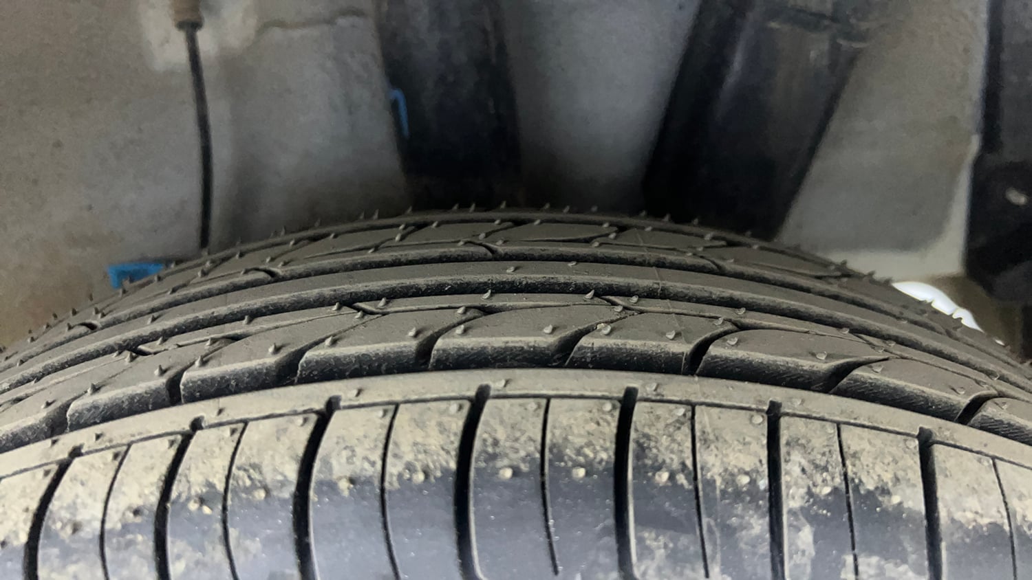 Used 2022 Hyundai Grand i10 Nios Sportz 1.2 Kappa VTVT Petrol Manual tyres LEFT REAR TYRE TREAD VIEW