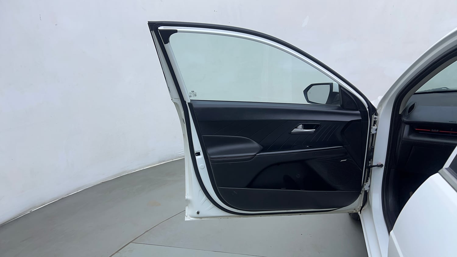Used 2023 Hyundai Verna SX (O) 1.5 Turbo Petrol DCT Petrol Automatic interior LEFT FRONT DOOR OPEN VIEW