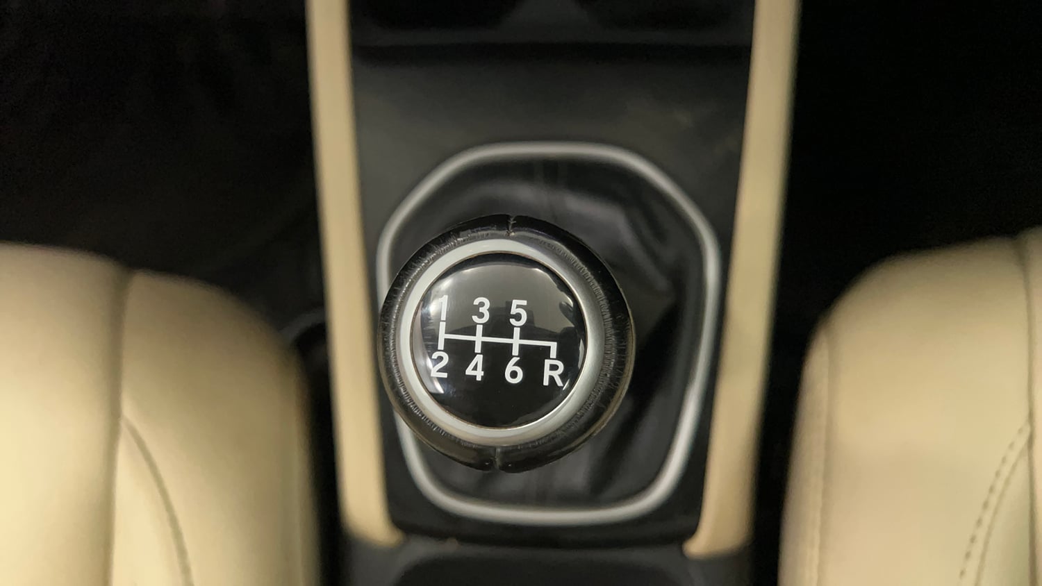 Used 2022 Honda City VX Diesel Diesel Manual interior GEAR  KNOB VIEW