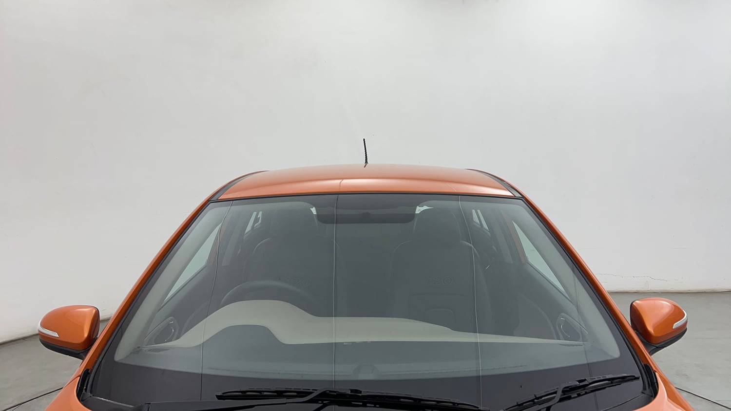 Used 2019 Hyundai Elite i20 Sportz Plus 1.2 Petrol Manual exterior FRONT WINDSHIELD VIEW