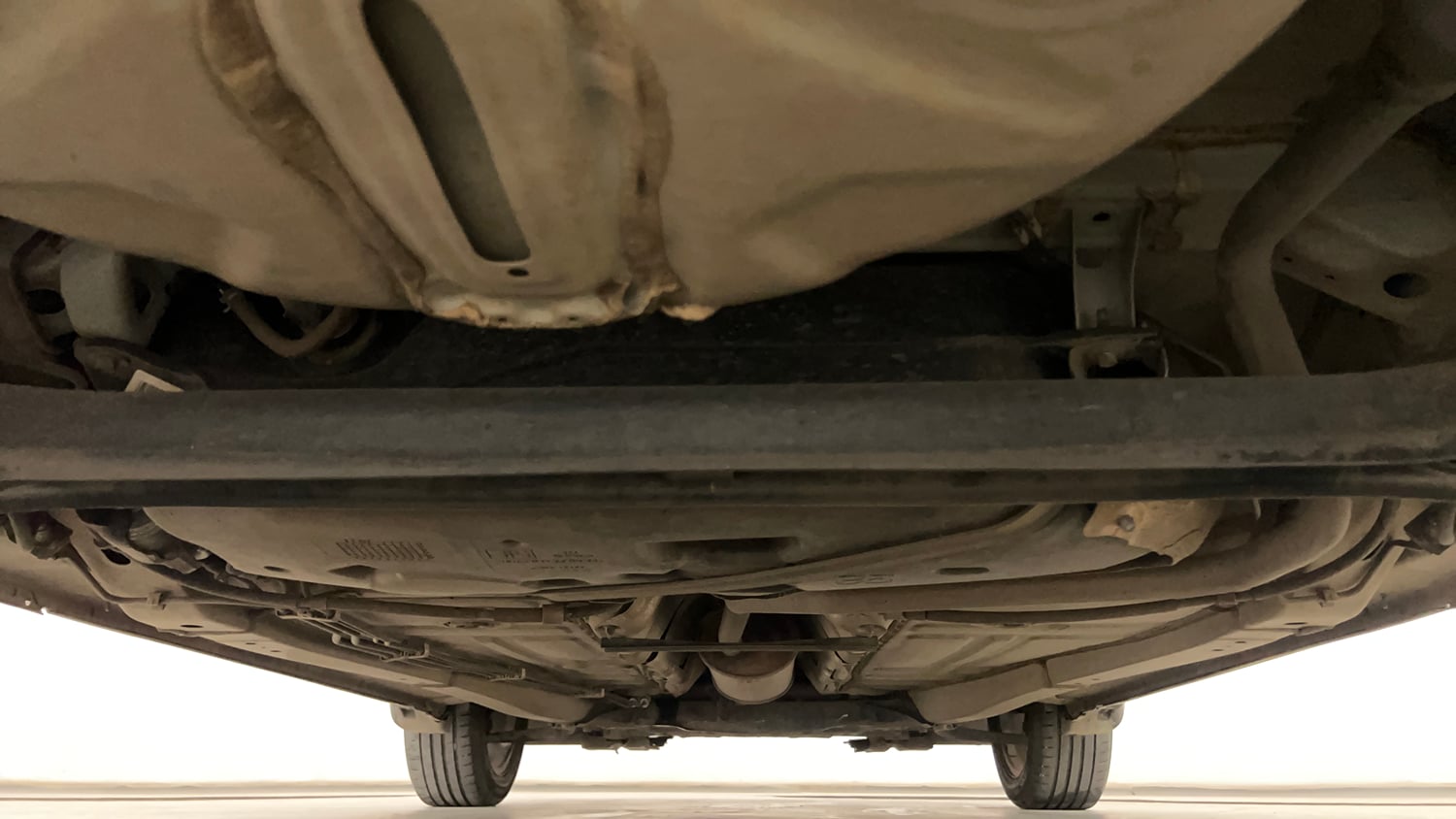 Used 2021 Toyota Glanza G Petrol Manual extra REAR UNDERBODY VIEW (TAKEN FROM REAR)