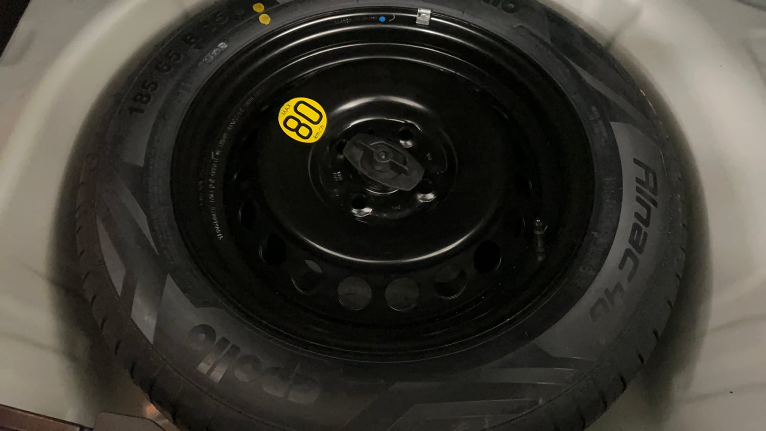 Used 2022 Toyota Glanza G Petrol Manual tyres SPARE TYRE VIEW