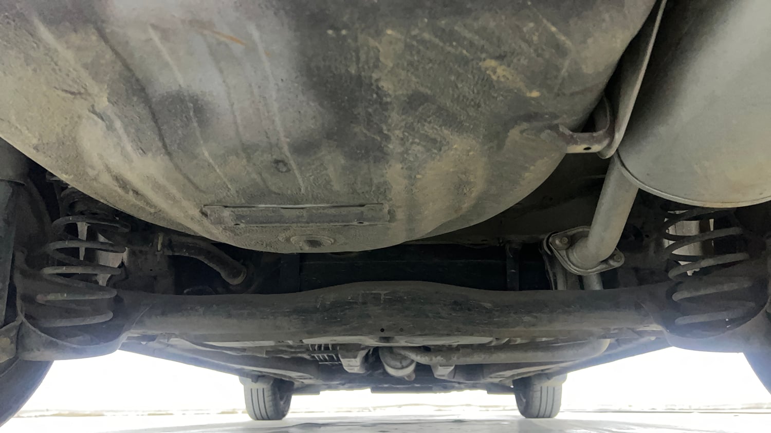 Used 2015 Honda Amaze 1.2 S i-VTEC Petrol Manual extra REAR UNDERBODY VIEW (TAKEN FROM REAR)