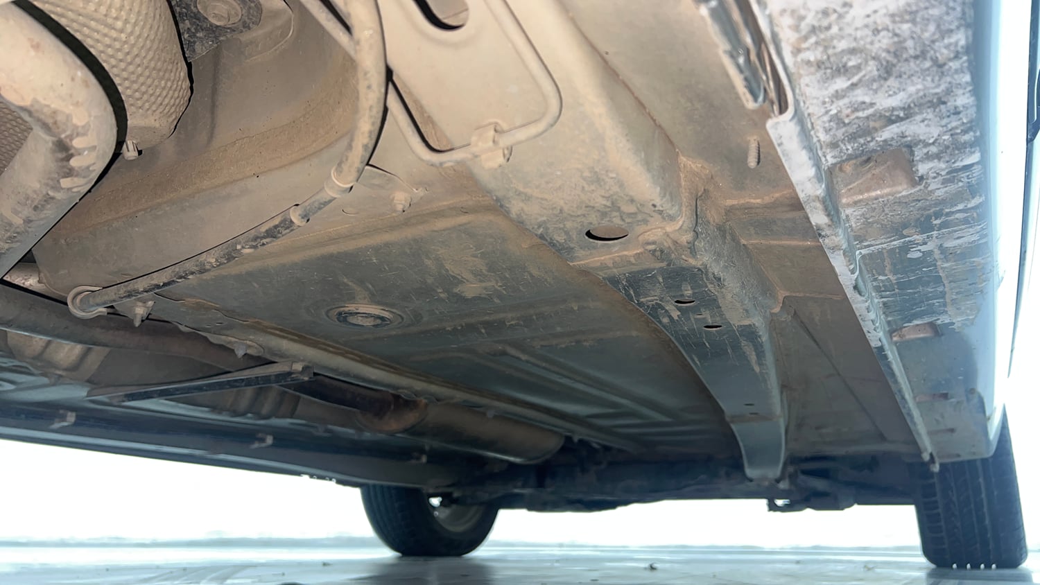 Used 2019 Maruti Suzuki Baleno Zeta Automatic Petrol Automatic extra REAR RIGHT UNDERBODY VIEW