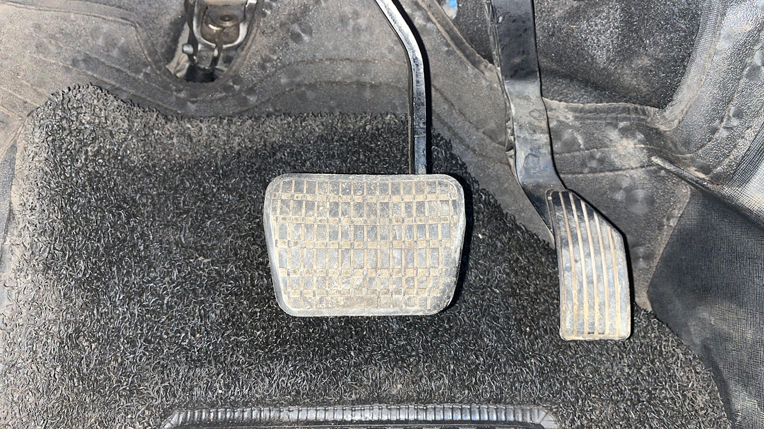 Used 2020 Tata Nexon XZA Plus (O) Petrol Automatic interior PEDALS VIEW