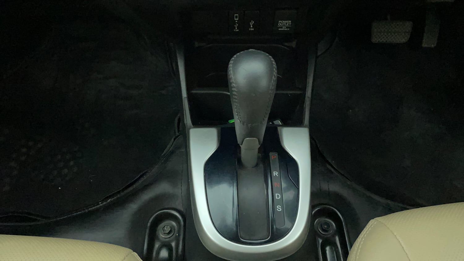 Used 2020 Honda Jazz ZX CVT Petrol Automatic interior GEAR  KNOB VIEW