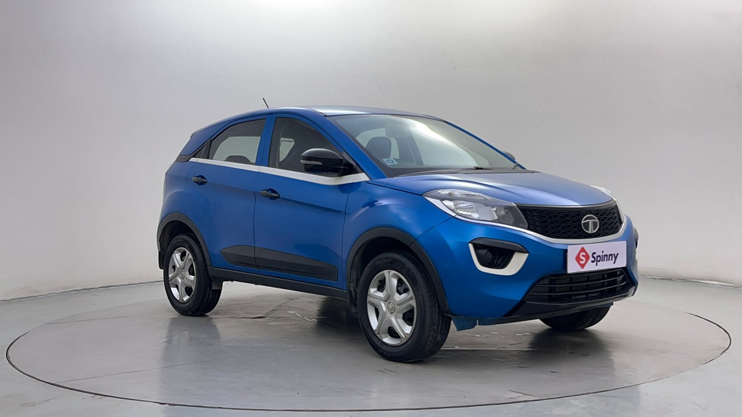 Used 2019 Tata Nexon XMA Petrol Petrol Automatic exterior RIGHT FRONT CORNER VIEW