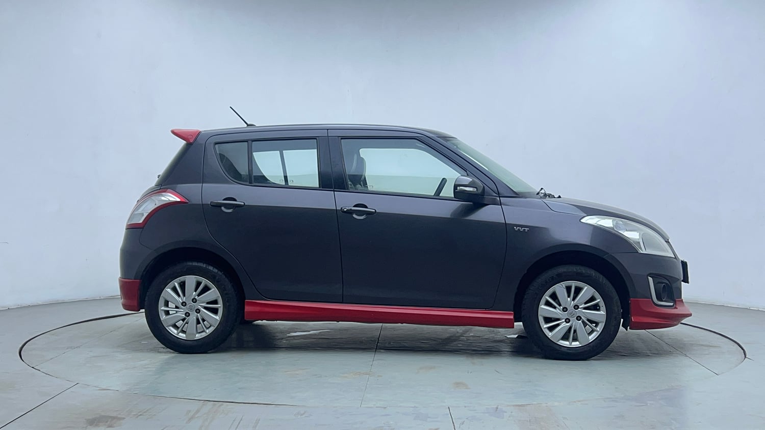 Used 2017 Maruti Suzuki Swift ZXi Petrol Manual exterior RIGHT SIDE VIEW