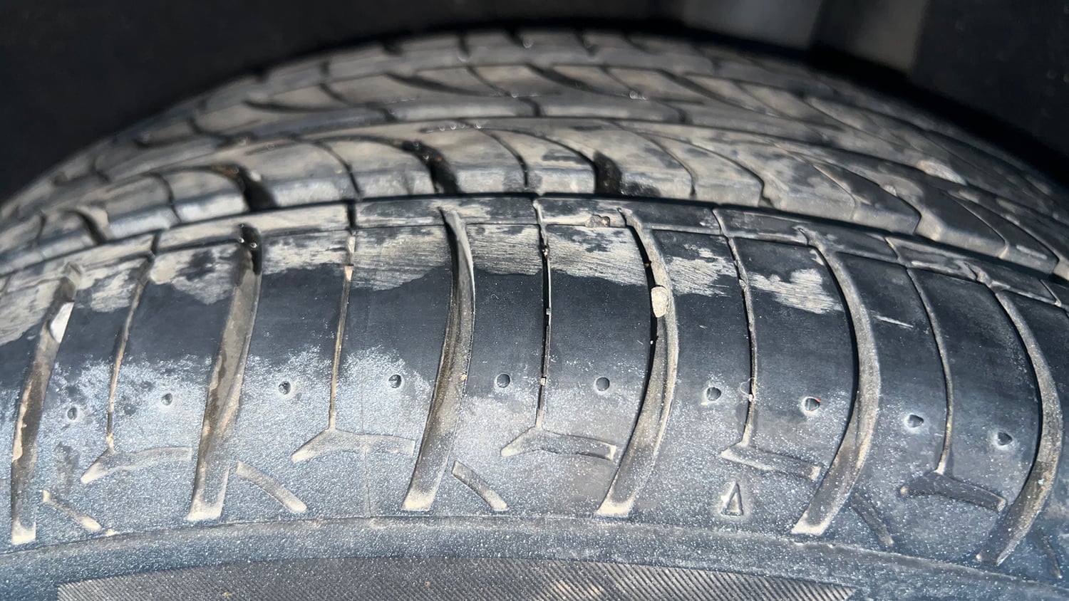 Used 2021 Maruti Suzuki Baleno Zeta Petrol Manual tyres LEFT REAR TYRE TREAD VIEW