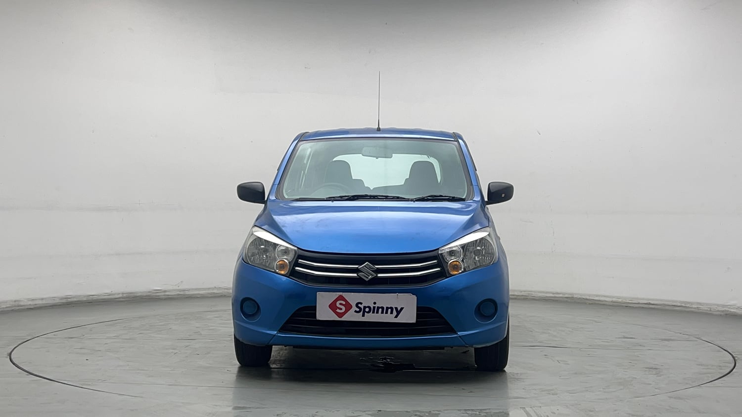 Used 2015 Maruti Suzuki Celerio VXi AMT Petrol Automatic exterior FRONT VIEW