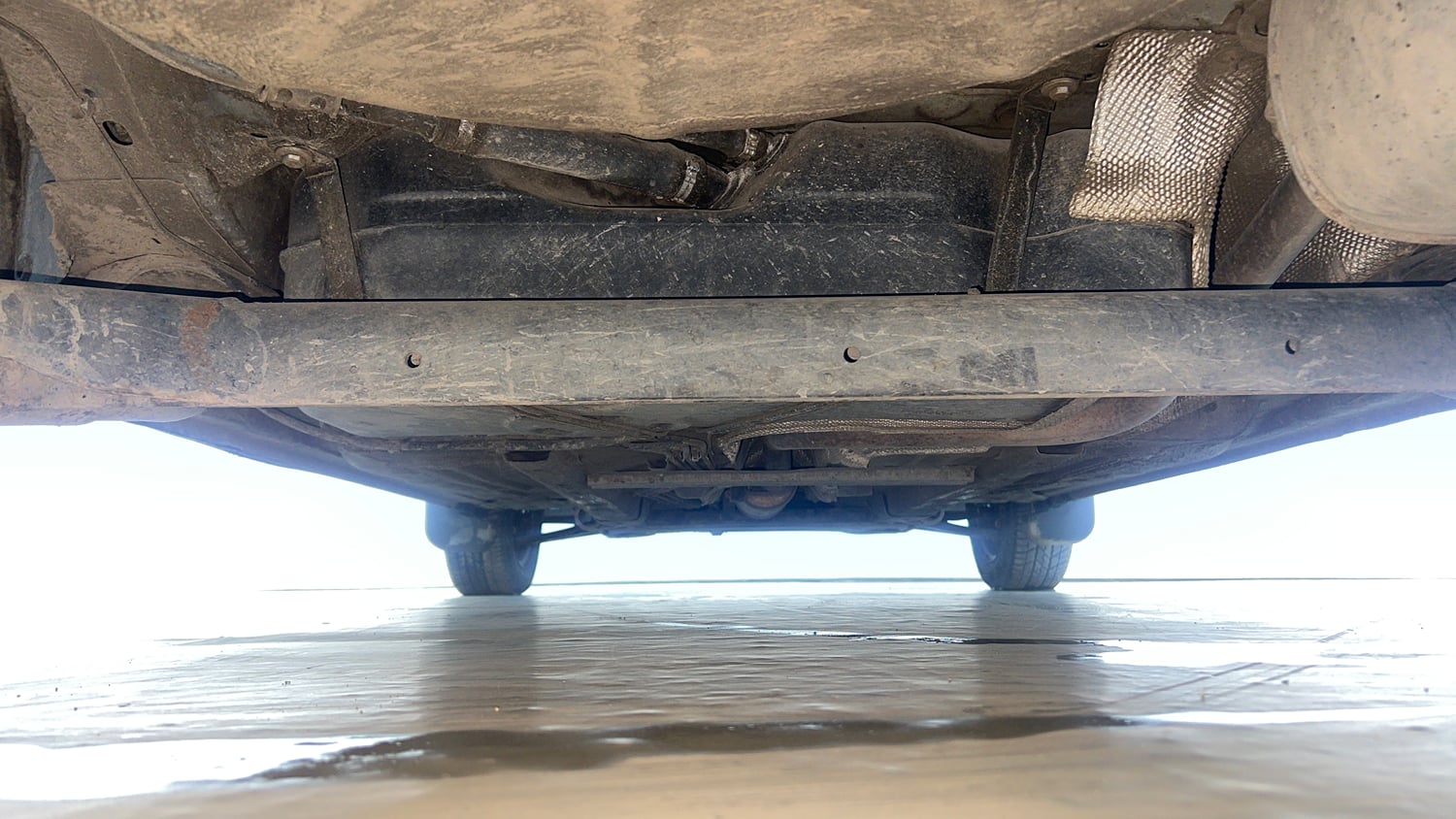 Used 2014 Ford Figo Duratec Petrol ZXI 1.2 Petrol Manual extra REAR UNDERBODY VIEW (TAKEN FROM REAR)