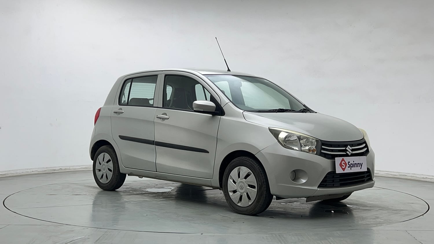 Used 2017 Maruti Suzuki Celerio ZXi AMT Petrol Automatic exterior RIGHT FRONT CORNER VIEW