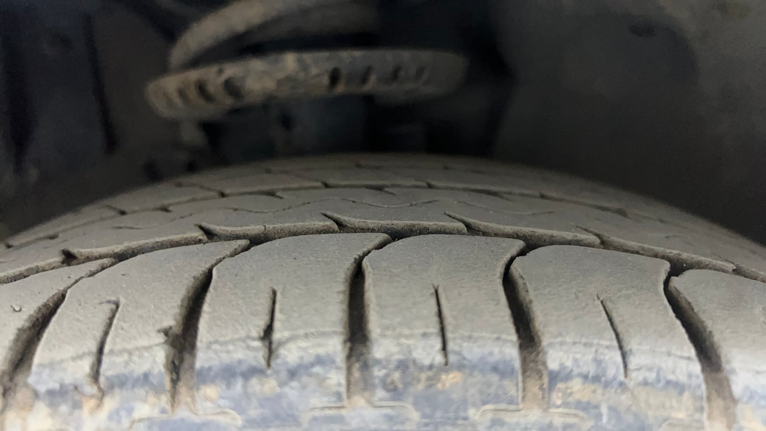 Used 2021 Volkswagen Polo GT Petrol Automatic tyres RIGHT FRONT TYRE TREAD VIEW