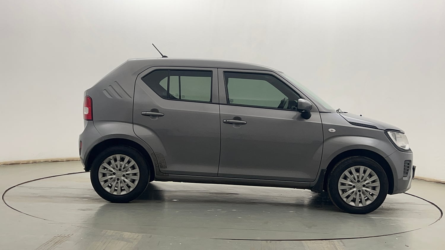 Used 2020 Maruti Suzuki Ignis Sigma 1.2 MT Petrol Manual exterior RIGHT SIDE VIEW