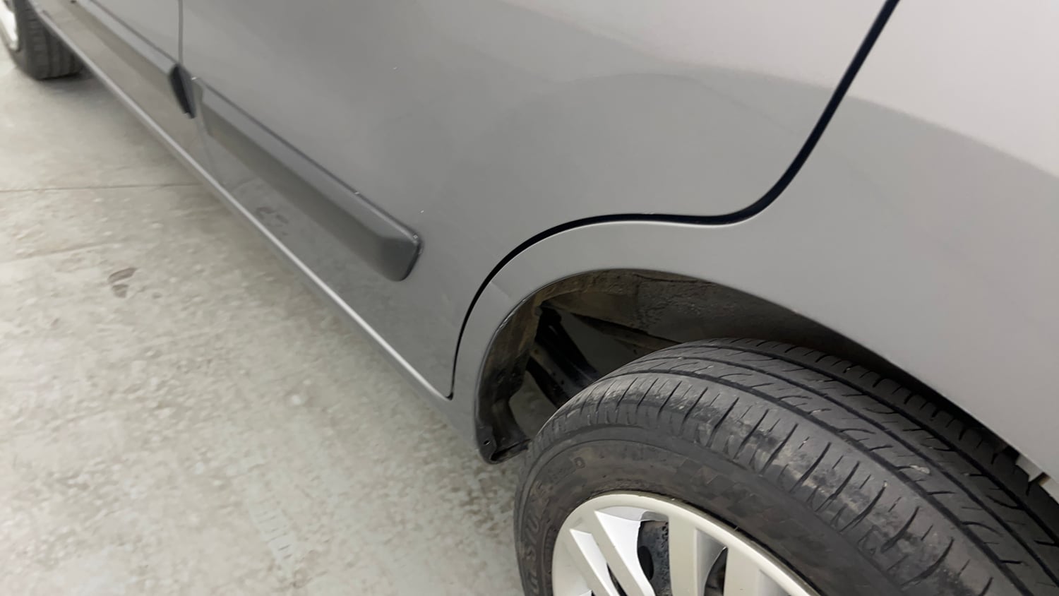 Used 2014 Maruti Suzuki Wagon R 1.0 VXI Petrol + CNG (Outside Fitted) Cng Manual dents MINOR SCRATCH
