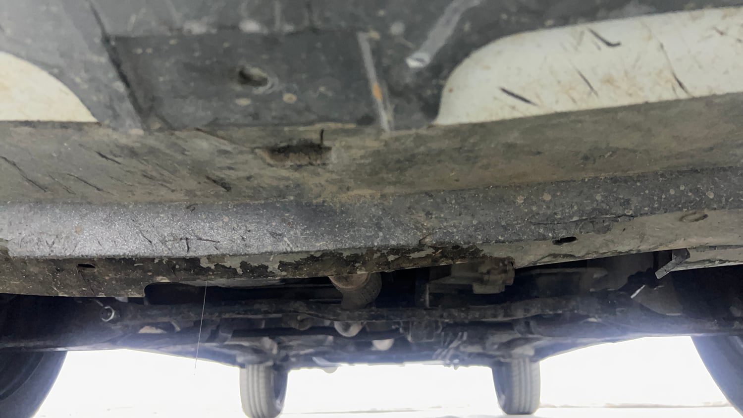 Used 2021 Tata Tiago NRG XZ MT Petrol Manual extra FRONT LEFT UNDERBODY VIEW
