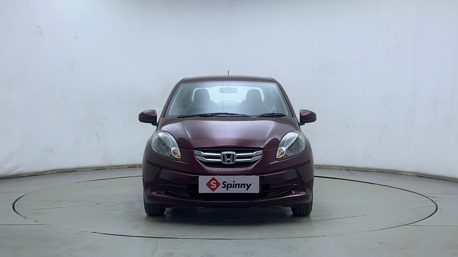 Used 2015 Honda Amaze 1.2 S i-VTEC Petrol Manual exterior FRONT VIEW