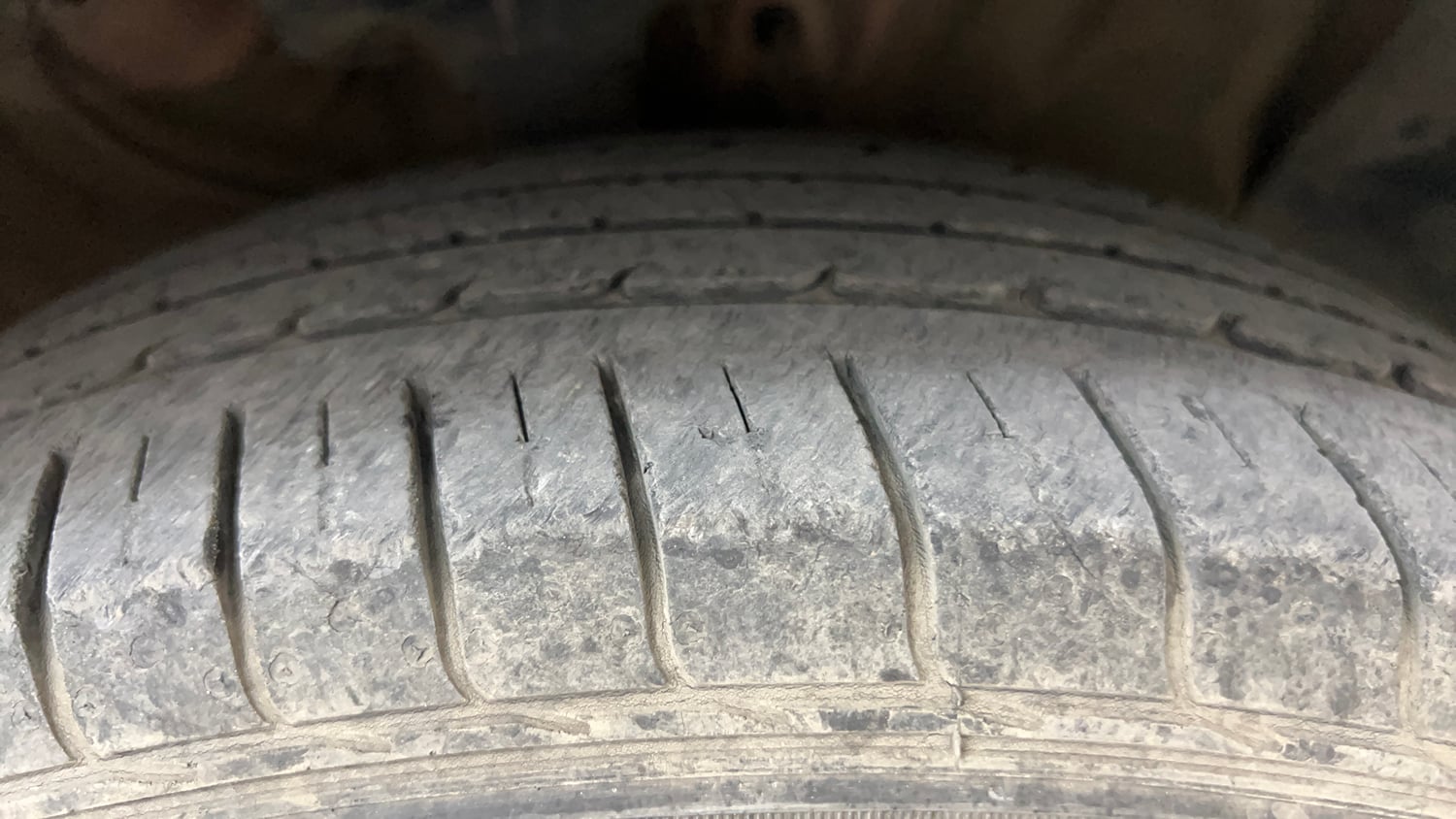 Used 2018 Hyundai Creta SX 1.6 AT Petrol Petrol Automatic tyres RIGHT FRONT TYRE TREAD VIEW