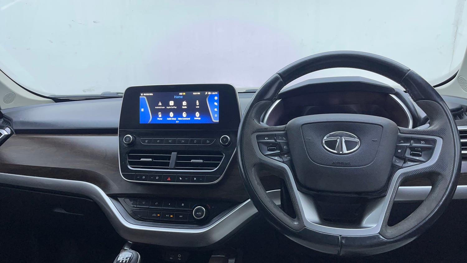 Used 2022 Tata Harrier XZ Plus Diesel Manual interior DASHBOARD VIEW