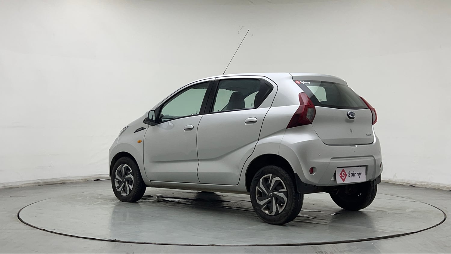 Used 2021 Datsun Redi-GO T(O) 1.0 AMT Petrol Automatic exterior LEFT REAR CORNER VIEW