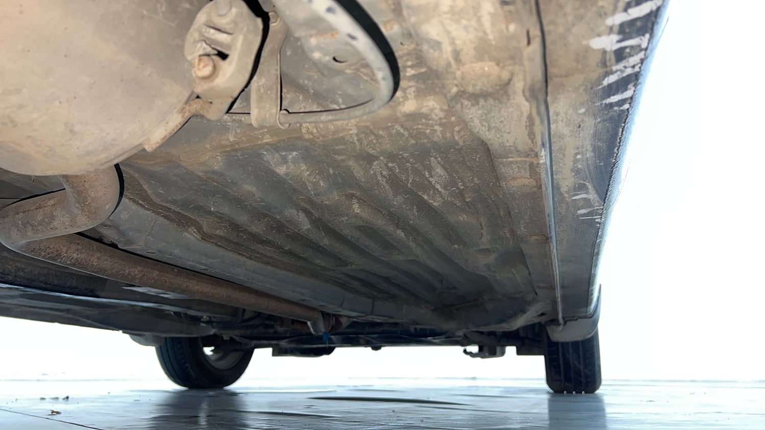 Used 2021 Honda Amaze 1.2 VX CVT Petrol Petrol Automatic extra REAR RIGHT UNDERBODY VIEW
