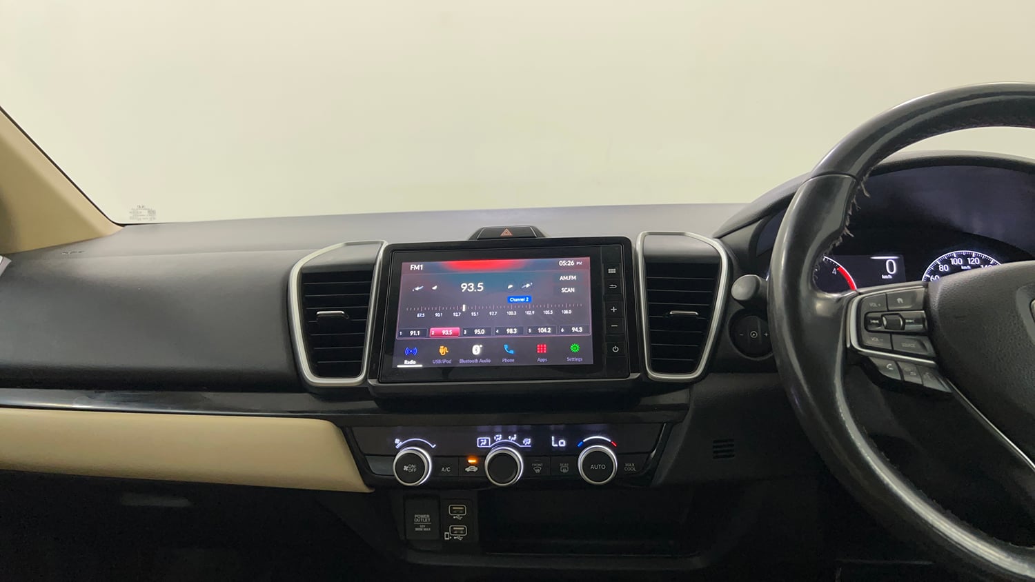 Used 2022 Honda City VX Diesel Diesel Manual interior MUSIC SYSTEM & AC CONTROL VIEW
