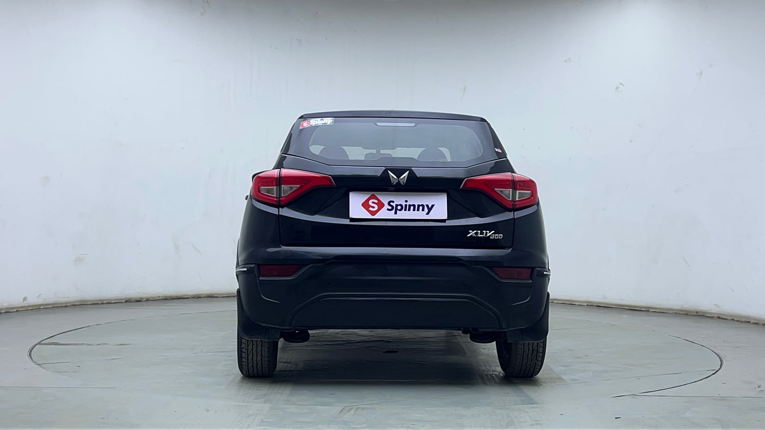 Used 2023 Mahindra XUV 300 W4 1.2 Petrol Petrol Manual exterior BACK VIEW