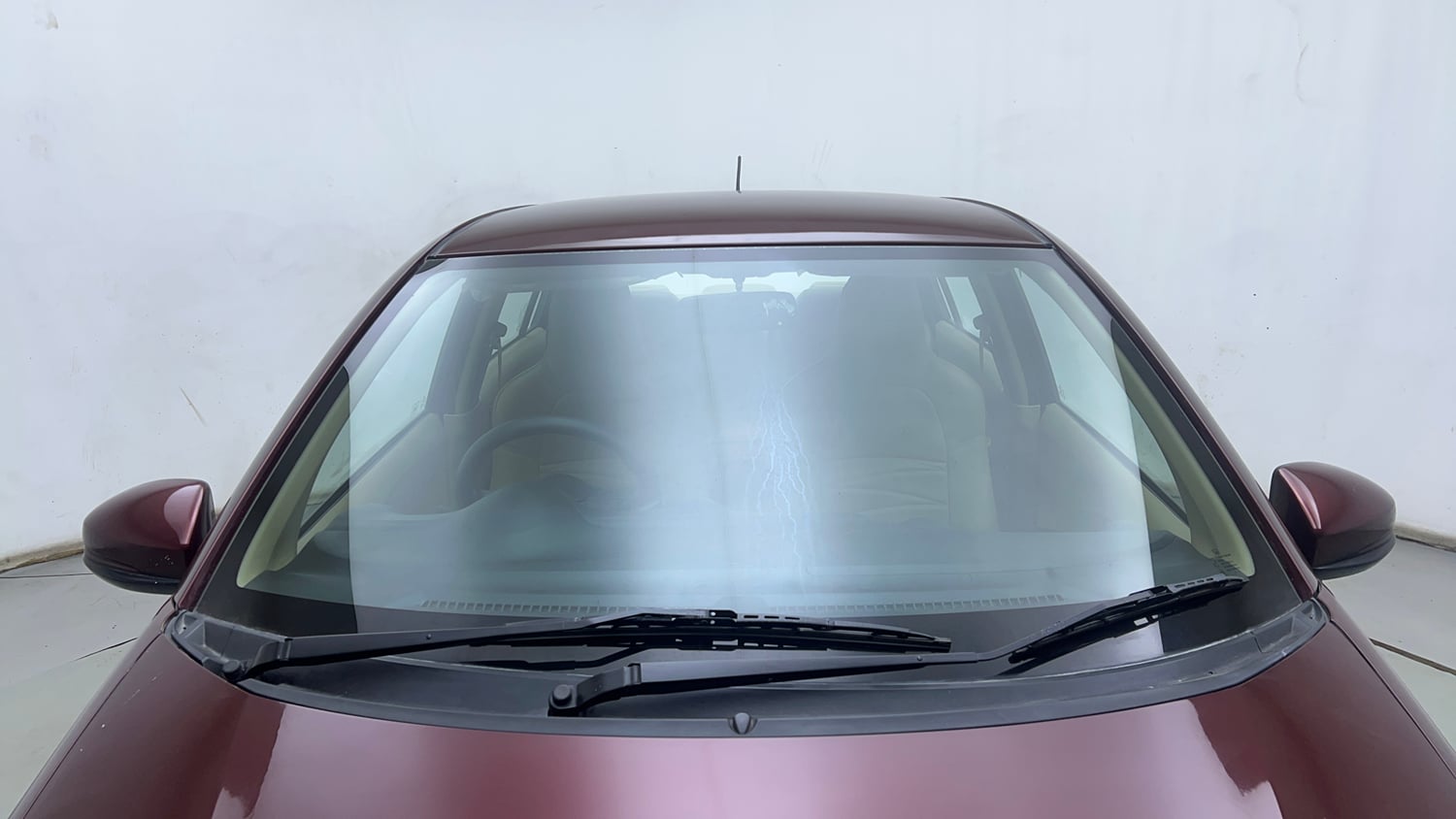 Used 2015 Honda Amaze 1.2 S i-VTEC Petrol Manual exterior FRONT WINDSHIELD VIEW
