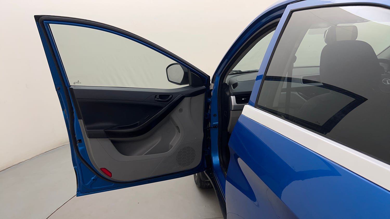Used 2019 Tata Nexon XMA Petrol Petrol Automatic interior LEFT FRONT DOOR OPEN VIEW