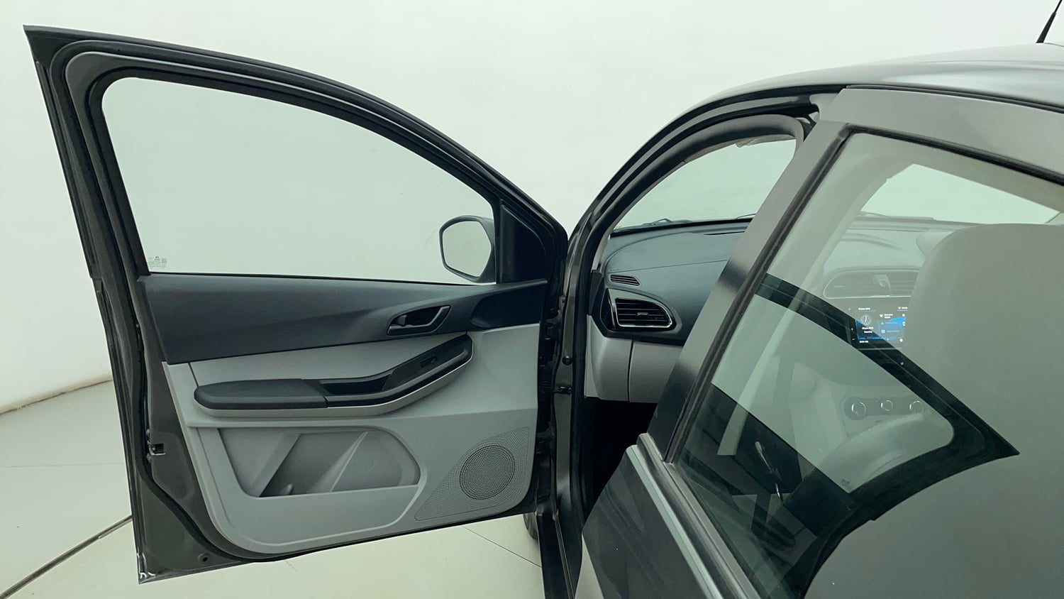 Used 2022 Tata Tiago XT Rhythm Petrol Manual interior LEFT FRONT DOOR OPEN VIEW