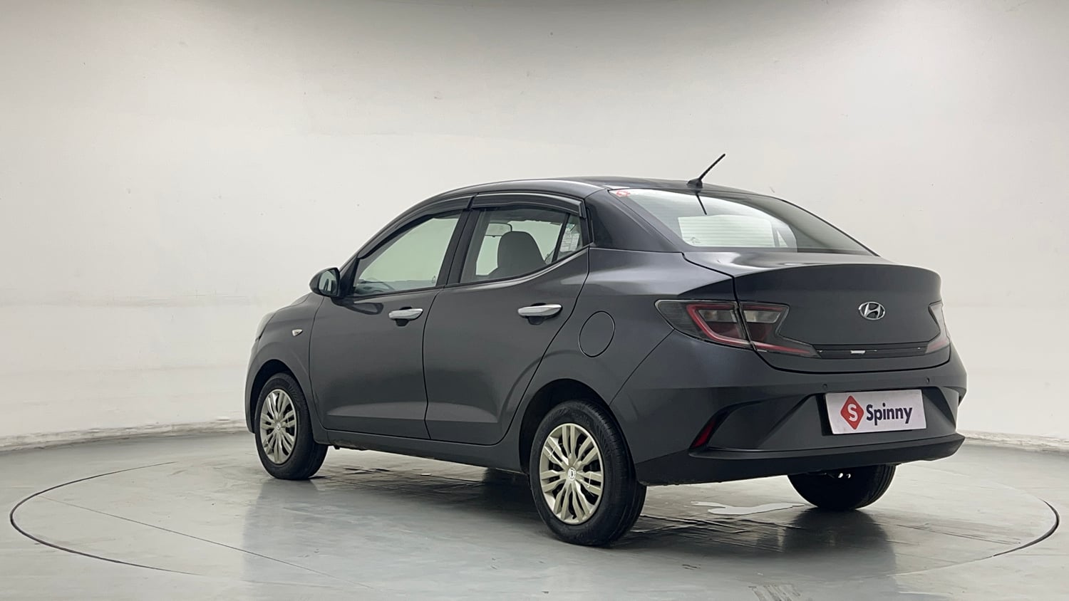 Used 2022 Hyundai Aura S 1.2 CNG Cng Manual exterior LEFT REAR CORNER VIEW