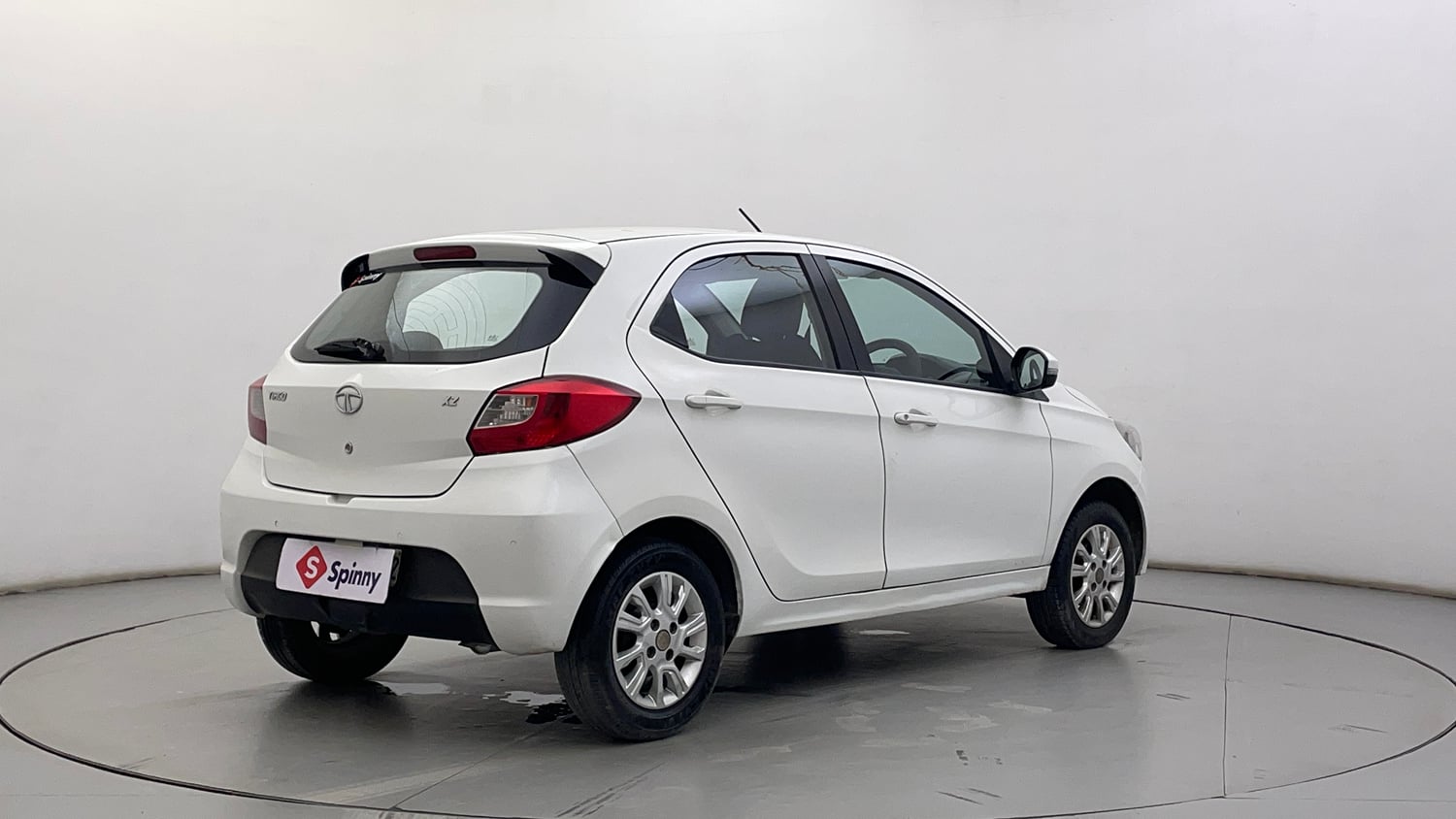 Used 2018 Tata Tiago Revotron XZ Petrol Manual exterior RIGHT REAR CORNER VIEW