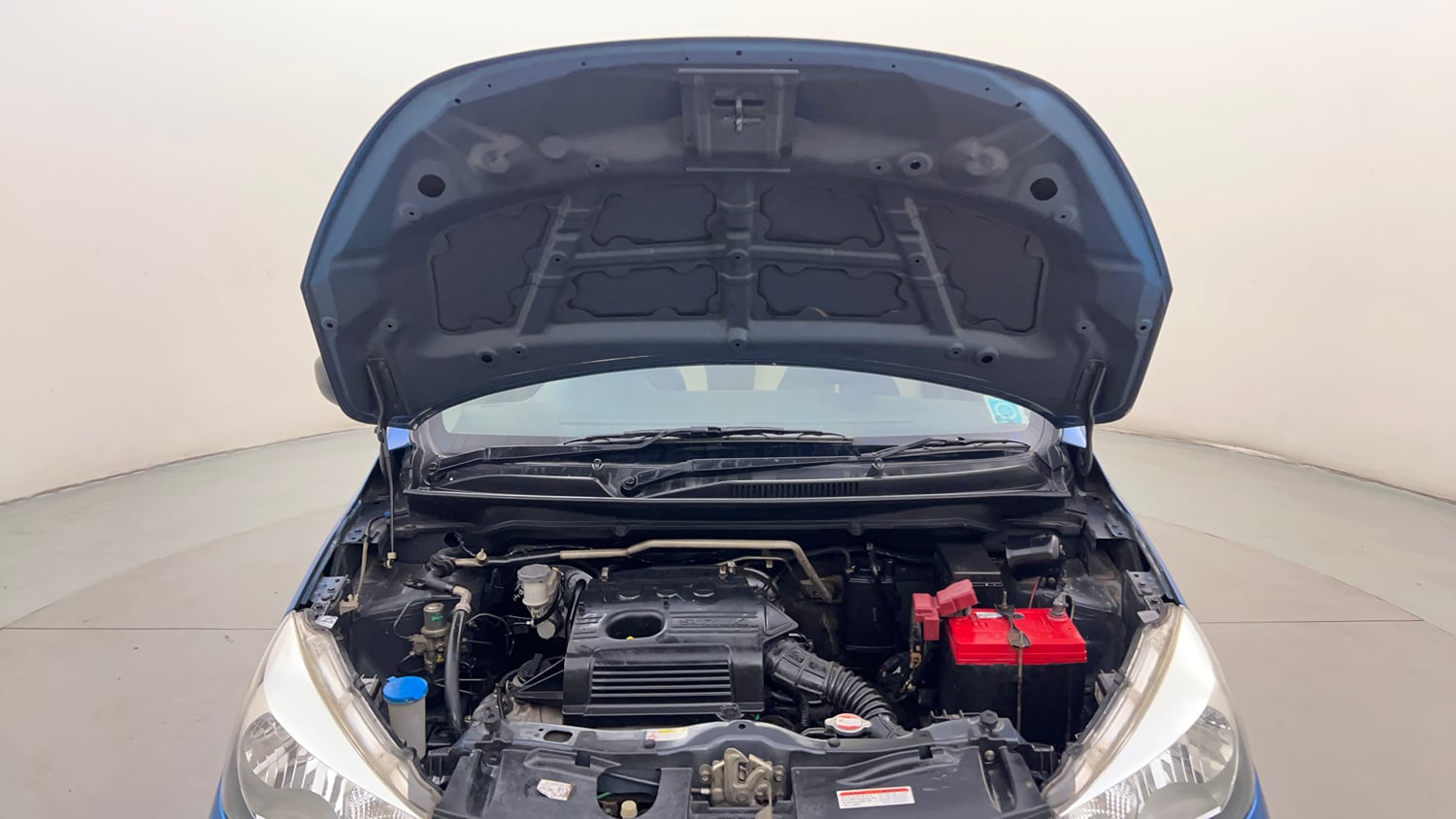 Used 2015 Maruti Suzuki Celerio VXi Petrol Manual engine ENGINE & BONNET OPEN FRONT VIEW